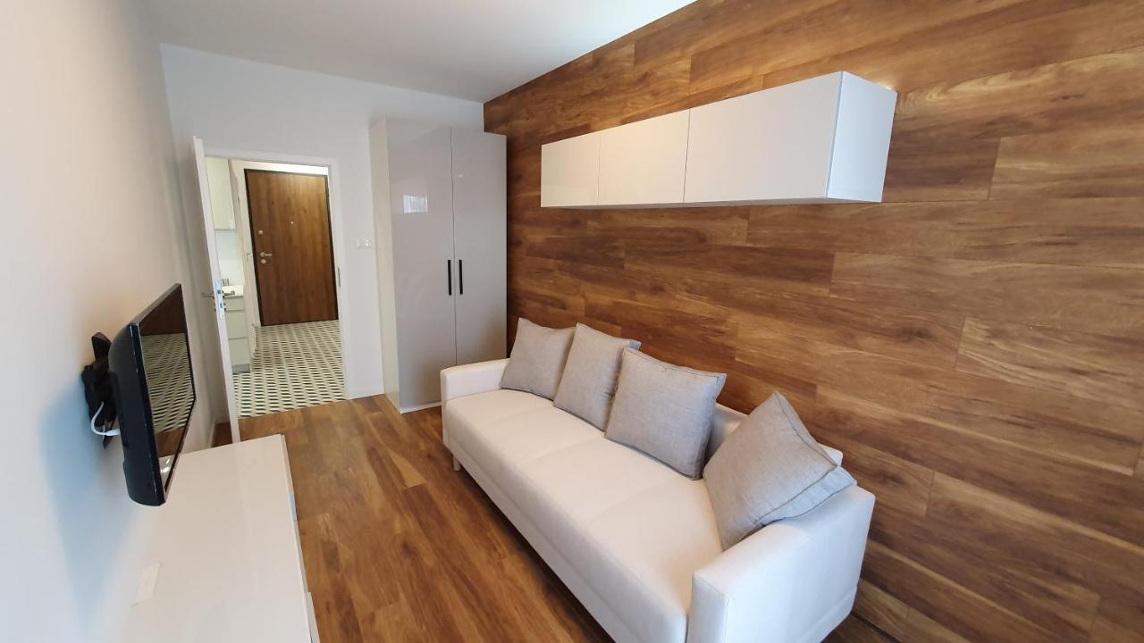 Zajezdnia Wrzeszcz Apartamenty Gdańsk Buitenkant foto