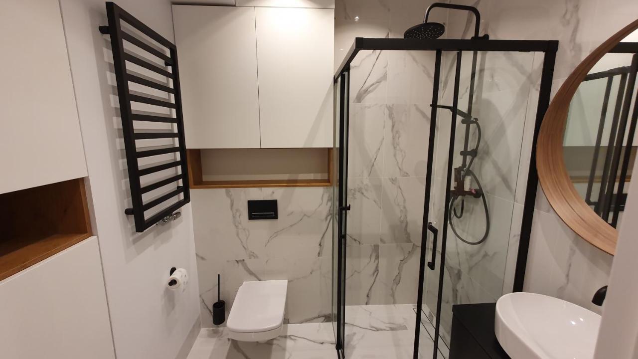 Zajezdnia Wrzeszcz Apartamenty Gdańsk Buitenkant foto